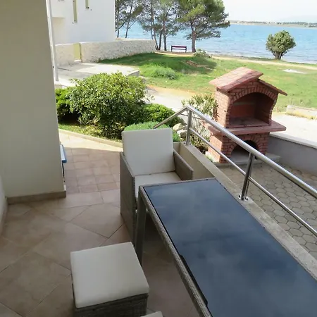 Perlila * Zaton (Zadar)